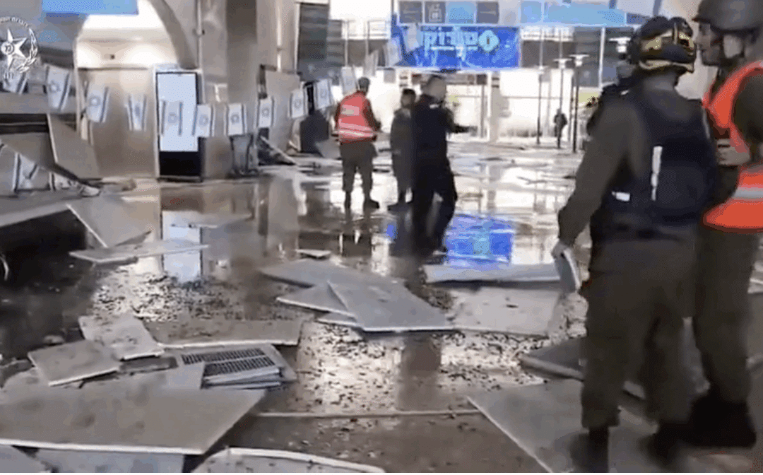 Iranian missile strike Beersheba hospital in Israel